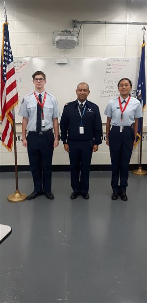 Group photo with recipients
